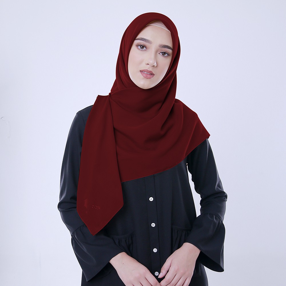 Zoya - KERUDUNG CASUAL SPARKLING 5 warna Maroon