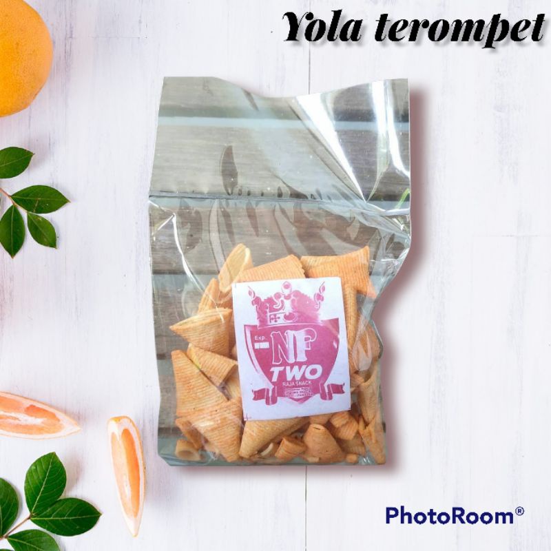 

SNACK MURAH YOLA TEROMPET RUMPUT LAUT, JAJAN MURAH YOLA TEROMPET RUMPUT LAUT