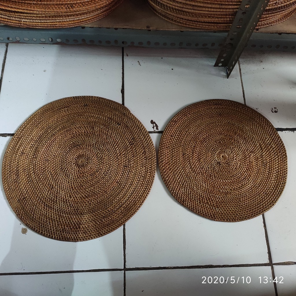 placemat anyaman full ate bulat 30cm/anyaman rotan/tatakan piring rotan/placemat rotan