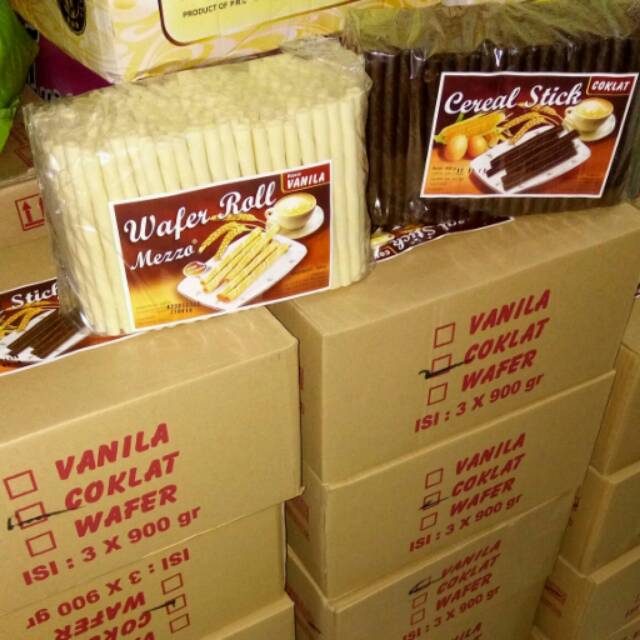 Wafer roll mezzo / Astor