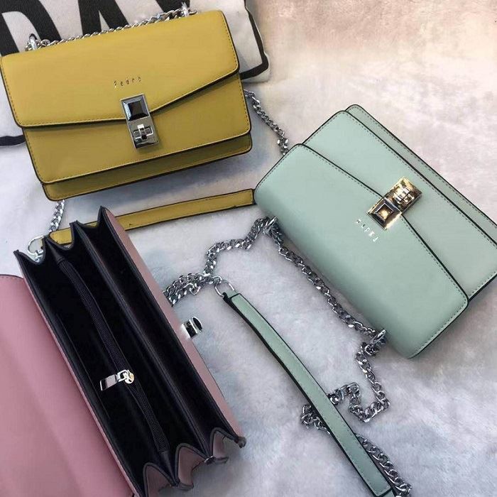 BJ15777 - BLACK/GRAY/GREEN/KHAKI/PINK/RED/WHITE/YELLOW - TAS SLEMPANG CLUTCH ENVELOPE PESTA TALI RANTAI BESI TAS WANITA FASHION IMPORT MODIS ELEGAN TERMURAH TERLARIS TERBARU BAGSTORE JAKARTA TAS BATAM TAS PEDRO CR7538 ELJ5777 LT1427 JT62632 BQ3271