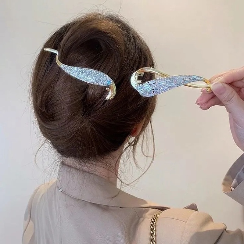 Jepit Rambut Bentuk Kupu-Kupu Geometris Aksen Mutiara Berlian Imitasi Gaya Vintage Korea Untuk Wanita