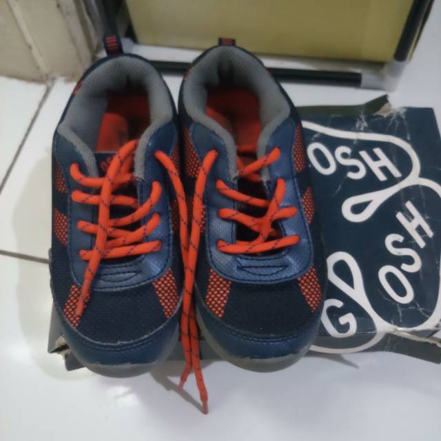 Preloved sepatu  oshkosh  Shopee Indonesia