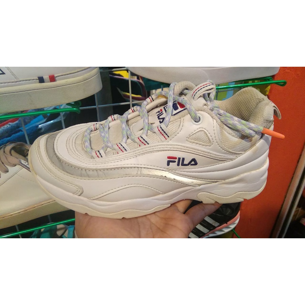 SEPATU BRANDED SECOND FILA SNEAKERS PRIA WANITA UNISEX ORIGINAL MURAH REALPIC