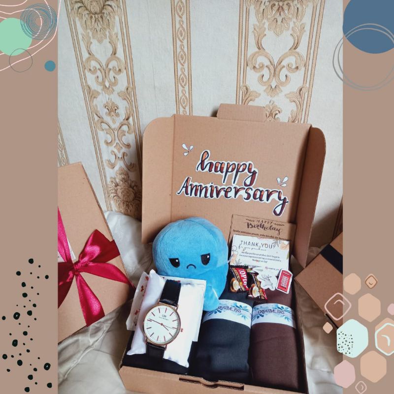 

hampers Lucu/Hampers boneka/Gift box/Banyak free nya/hampers wisuda/hampers ultah