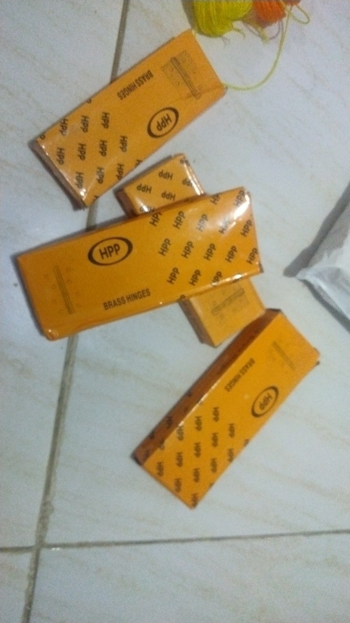 Engsel Jendela Brass Besi Kuning Uk. 3 Hpp