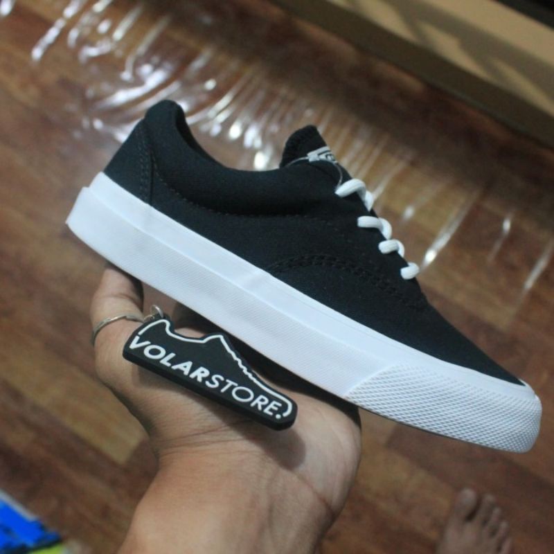 ORIGINAL Sepatu Sneakers Converse Chuck Taylor CT Lunarlon Navy Black White Grey Wanita BNIB