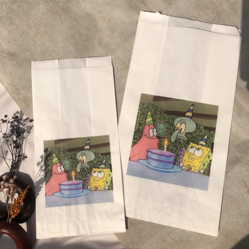 

Packaging paperbag amplop putih aesthetic vintage motif Spongebob