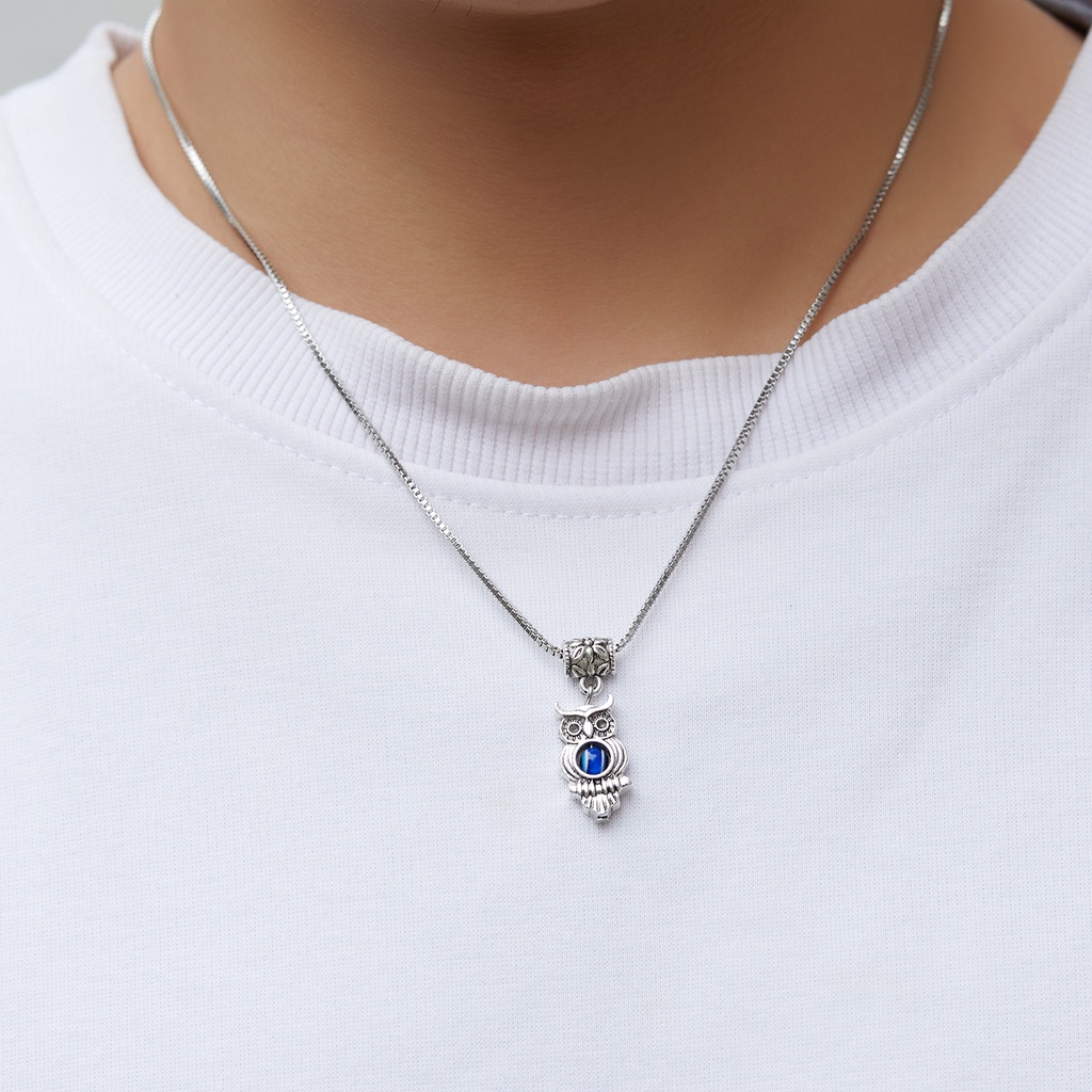 Butterfly Kalung Rantai Dengan Liontin Kupu-Kupu / Lebah / Mata Iblis Hollow Out Untuk Wanita