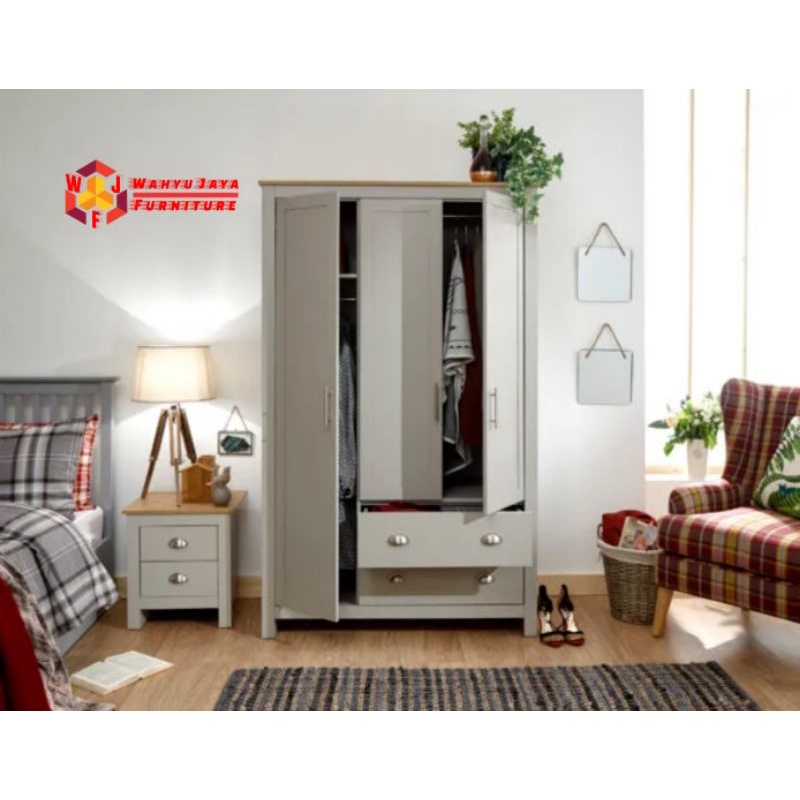 Lemari Pakaian Minimalis 3 Pintu