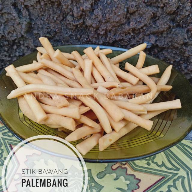 

Stik bawang / Stik Palembang