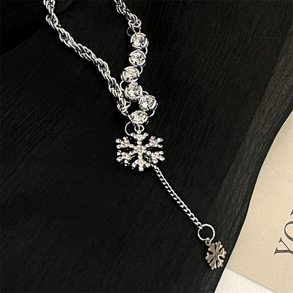 NEEDWAY Snowflake Kalung Geometris Sederhana Panjang Sweater Rantai Rumbai Berlian Imitasi Gadis Wanita Sweater Chain