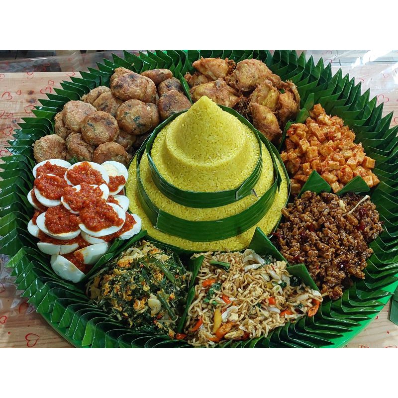 

Nasi Tumpeng Besar 25 Porsi