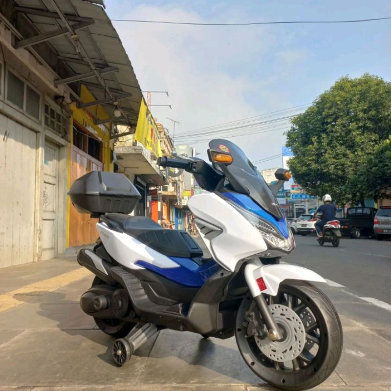 motor aki volta force