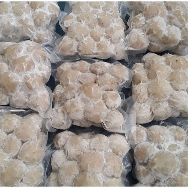 

Baso sapi asli dagingnya fresh tanpa pengawet & tanpa bahan kimia produksi stiap hr