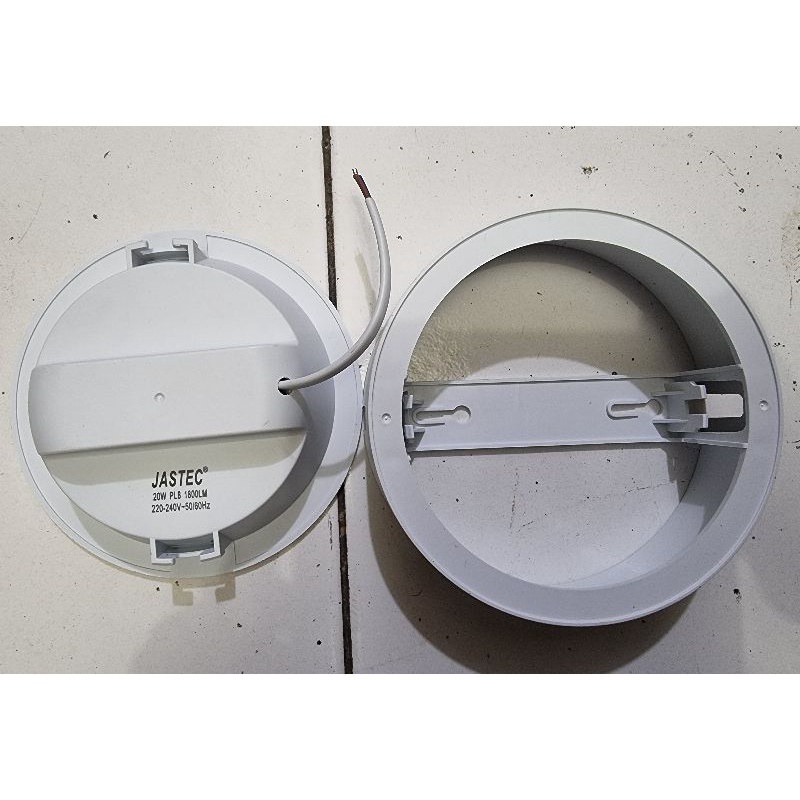 Jastec Led panel bisa ib dan ob. Downlight bisa inbow dan outbow 20w. Tanam dan tempel/timbul 20watt