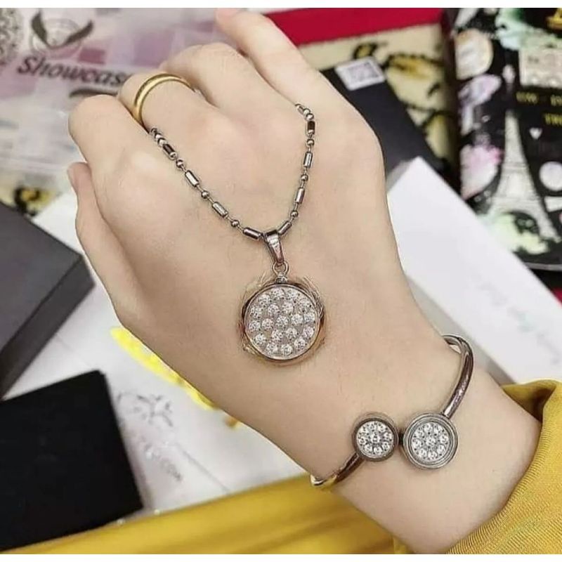 READY-Satu Set Kalung Quantum Pendant Motif + Gelang Necklace Science Untuk Kesehatan