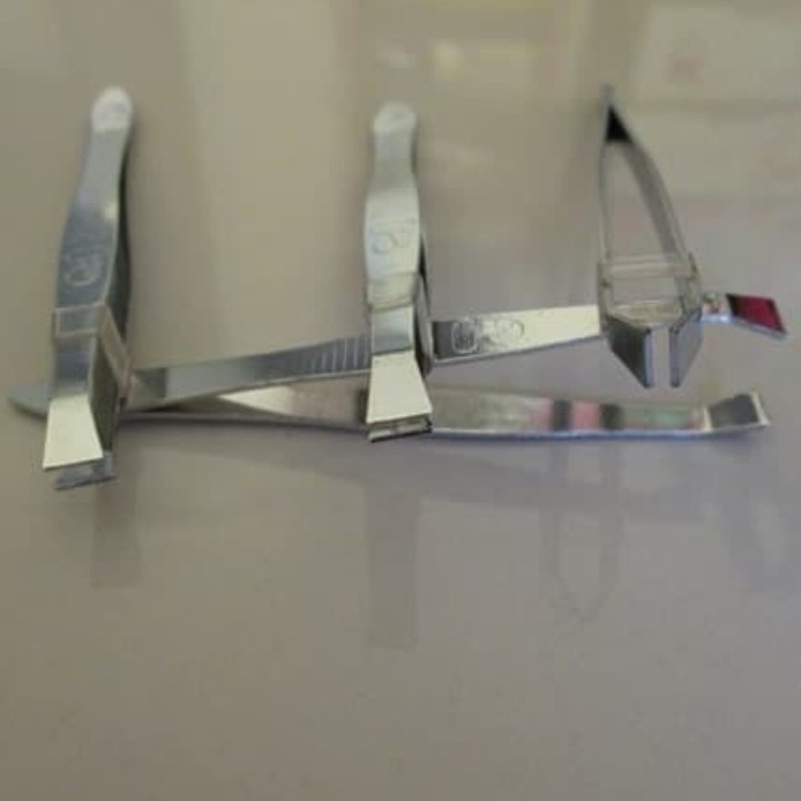 Pinset Kecil/Pinset Mini Stainless/Penjepit/Pencabut Rambut Bulu Alis