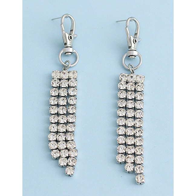 LRC Anting Tusuk Fashion Silver Diamond Tassel Earrings F50568