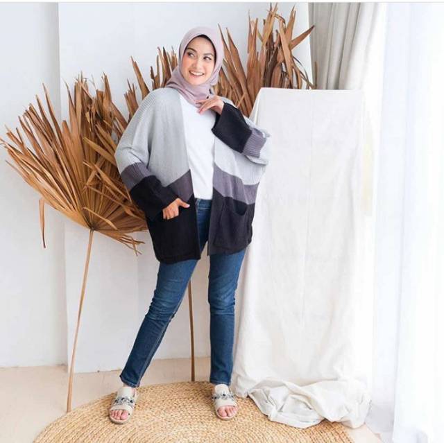 OVERSIZE LAVELLA POLET STRIPI PREMIUM 3 WARNA OUTER RAJUT TEBAL CAMEROON