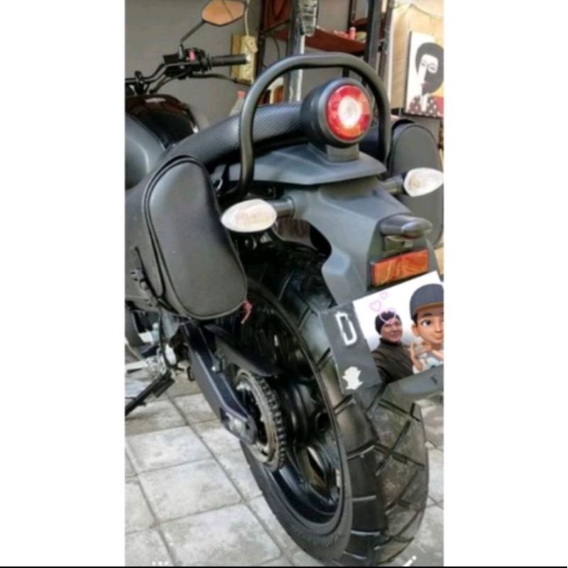 behel Yamaha XSR 155 aksesoris motor Yamaha XSR