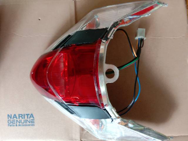 Lampu stop atau lampu belakang assy kumplit honda revo absolute dan revo fit