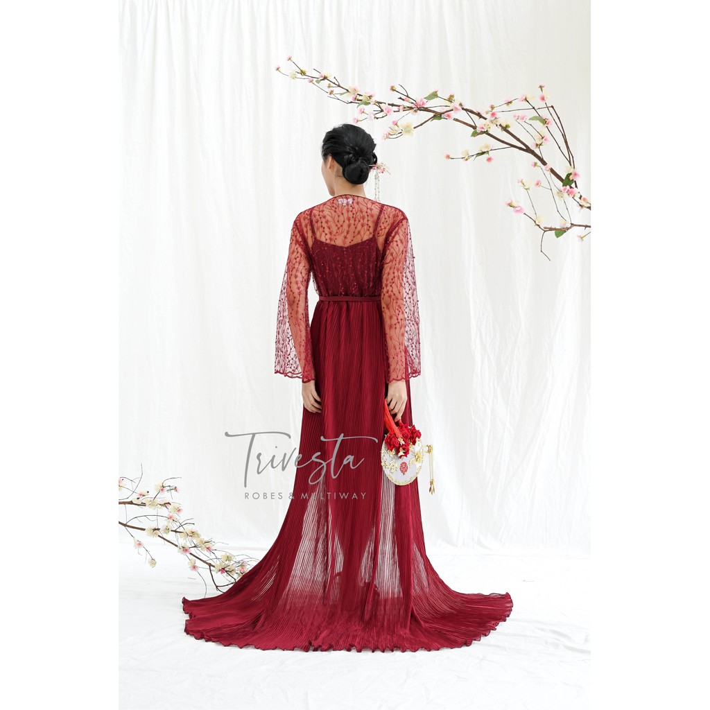 Clarkia Robe in Maroon - Sangjit Tingjing Lamaran Robe Kimono Pengantin