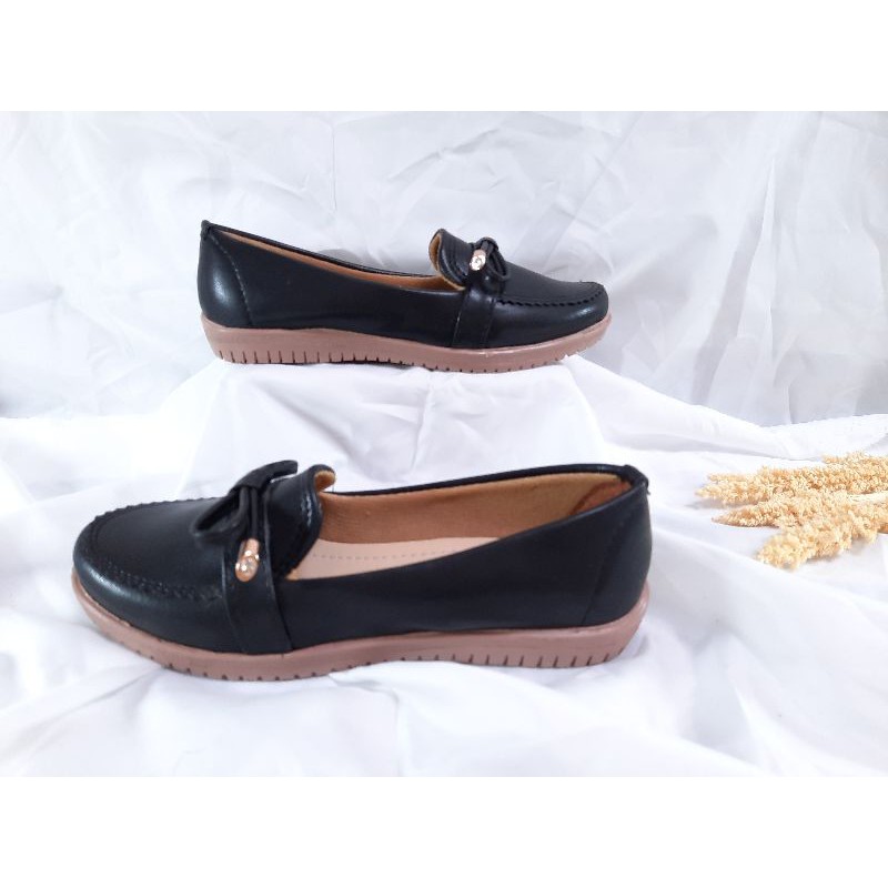 Milicca Sepatu Wanita Flat &amp; Ballerina Bivali