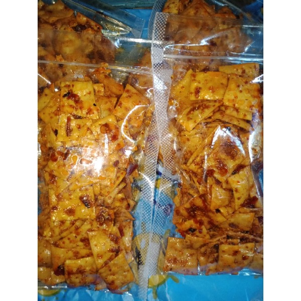 

pangsit pedas