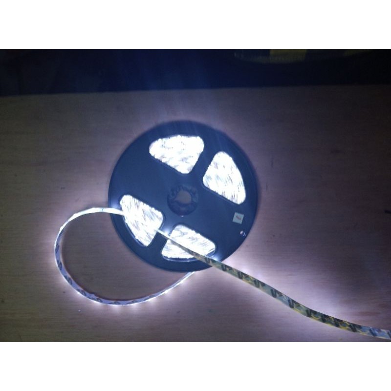 Lampu LED Strip warna panjang 5 meter