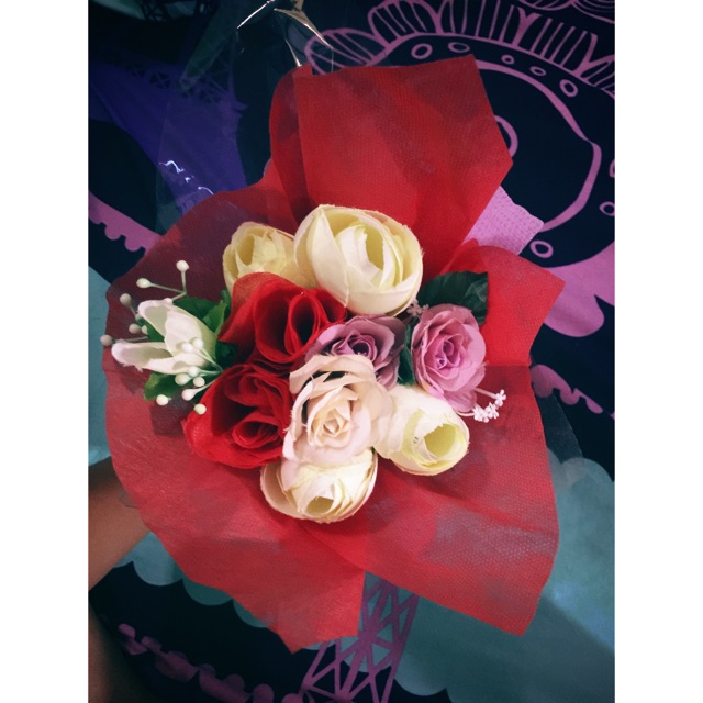 Mini buket bunga palsu