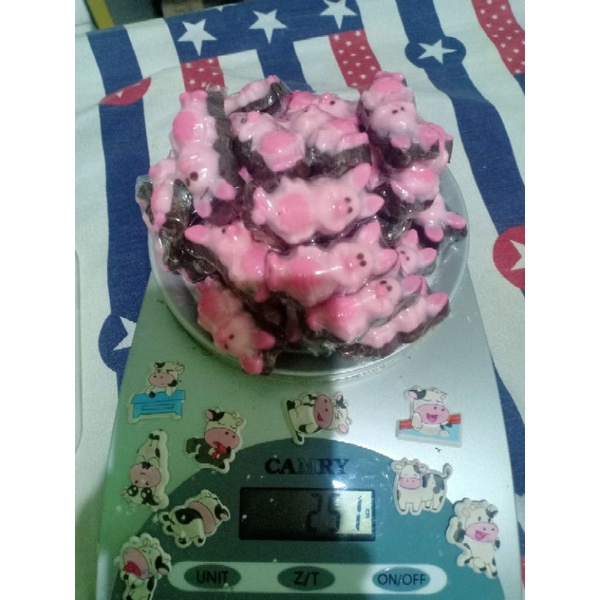 

coklat karakter piglet