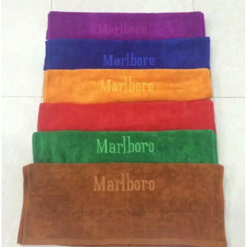 Handuk mandi mallboro Baik/Biasa  -+110x62cm (R²)