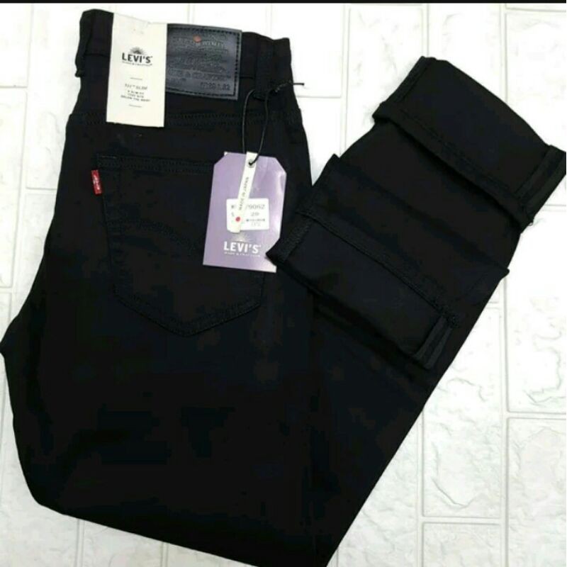 CELANA LEVIS SLIM FIT HITAM PRIA IMPORT ORIGINAL