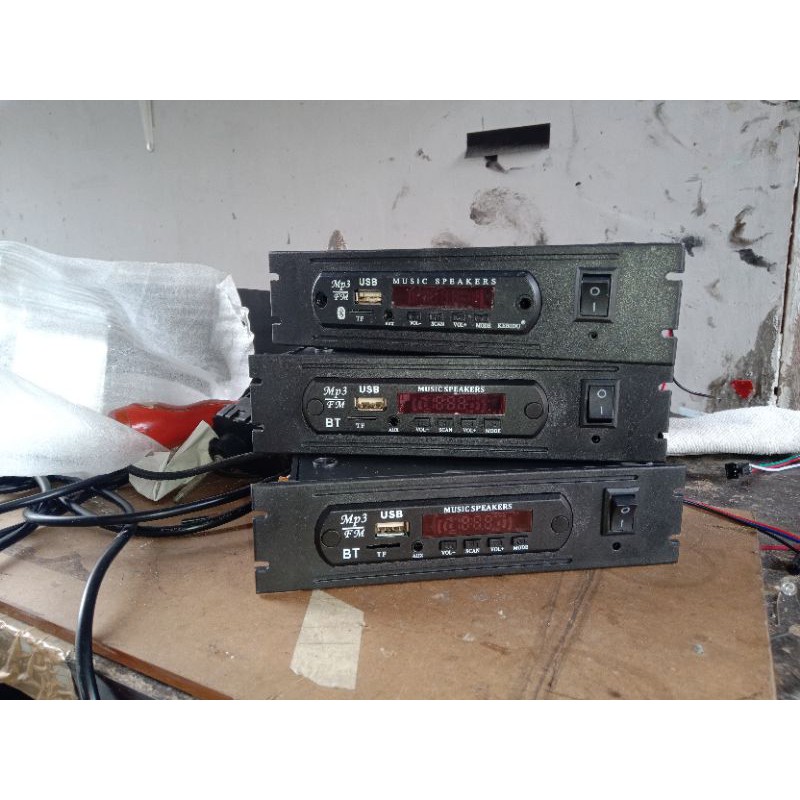

tape rakitan bluetooth