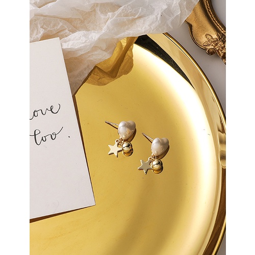 LRC Anting Tusuk Fashion White Love Pearl Five-pointed P277444