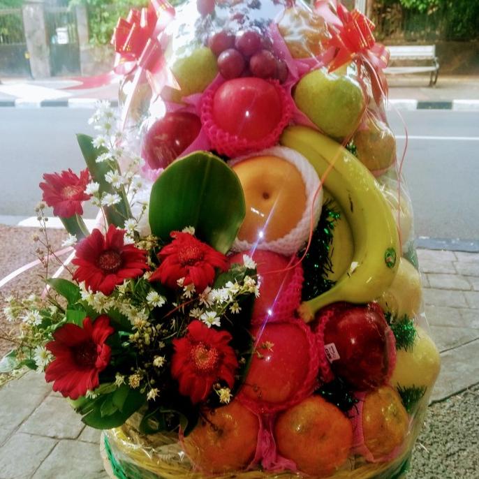 

PARCEL BUAH SENDER JUMBO CUSTOM BUNGA+ PISANG EDG9646ES