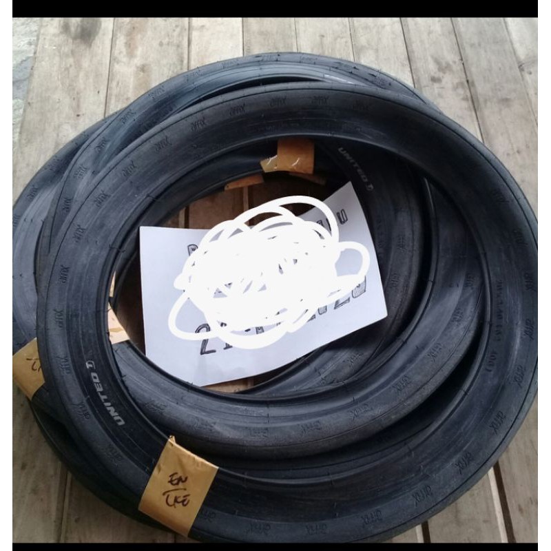 ban luar affix 20x2.40 united