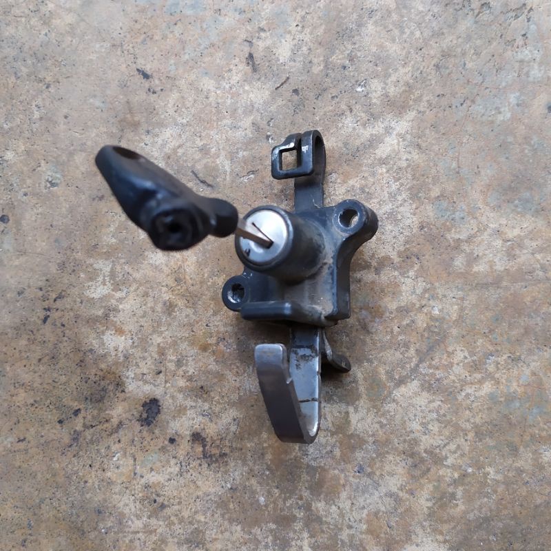 Kunci Jok Tiger Revo Tiger 2000original