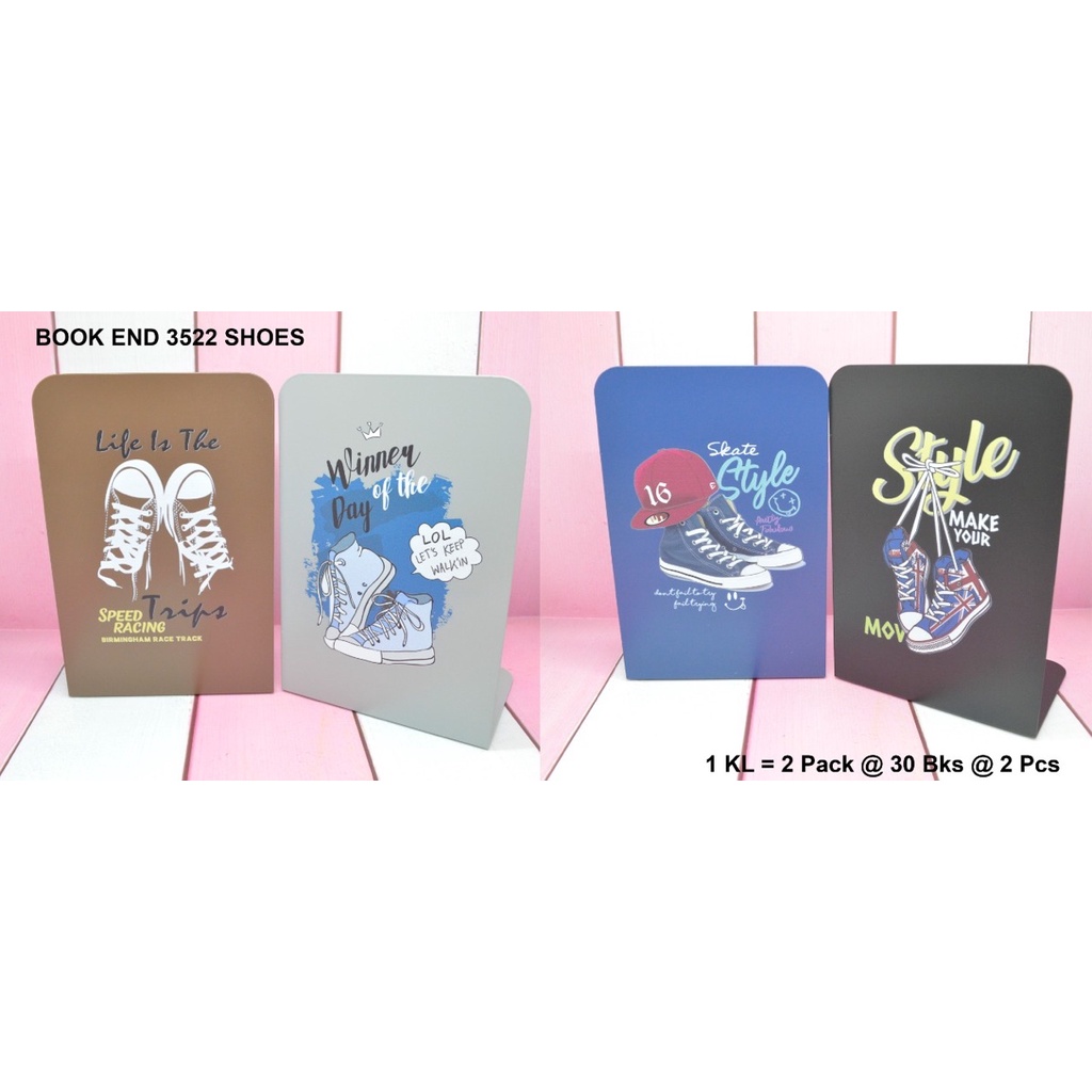 

penahan buku atau stand book dari besi motif sepatu tali