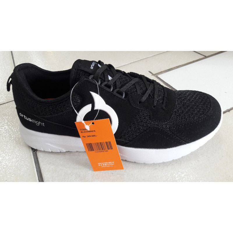sepatu running ortus eight