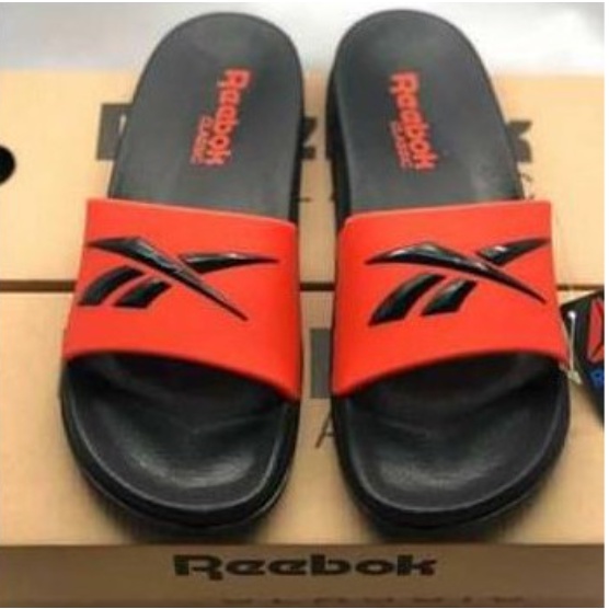 Sandal slip on Rebook Clasiicc V.2