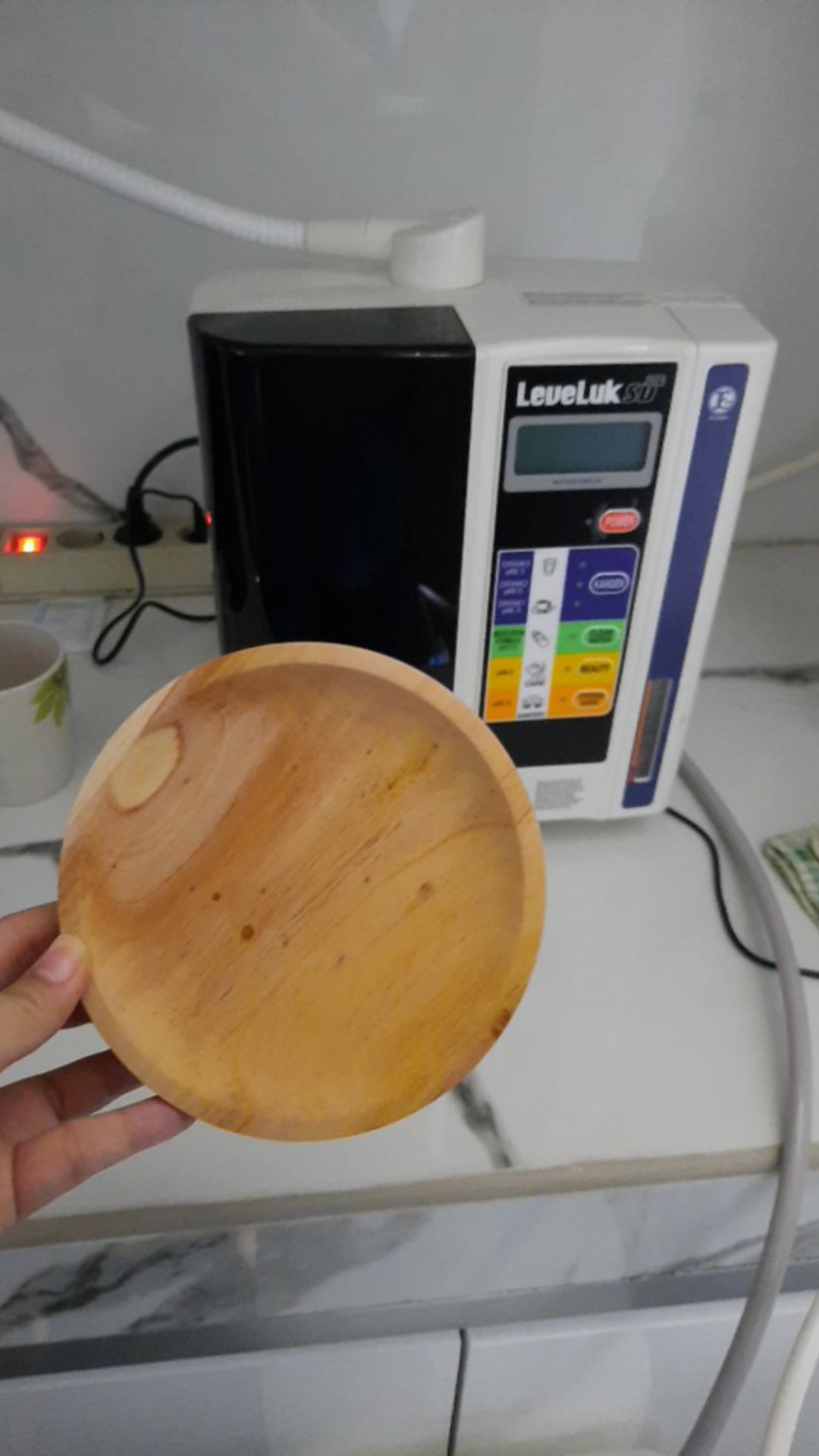 Piring Kayu Mahoni Diameter 20 Cm