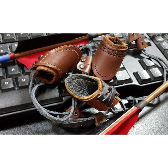 Painless Thumb Glove Premium