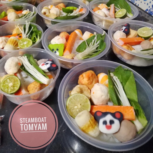 

Tomyum steamboat