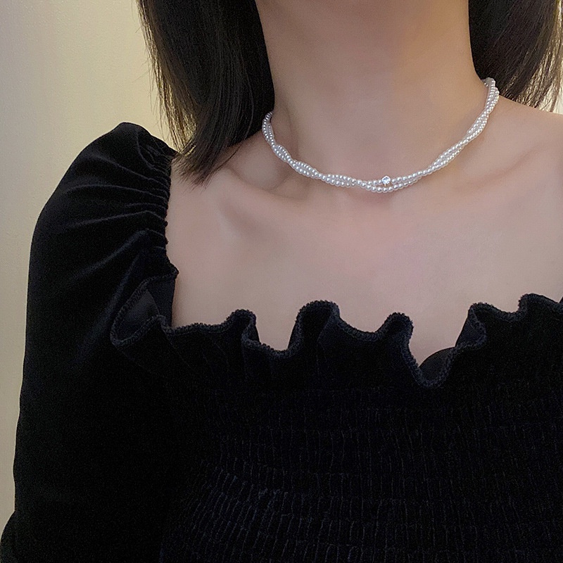 Kalung Choker Rantai Klavikula Lapisan Ganda Aksen Mutiara Gaya Perancis Untuk Wanita