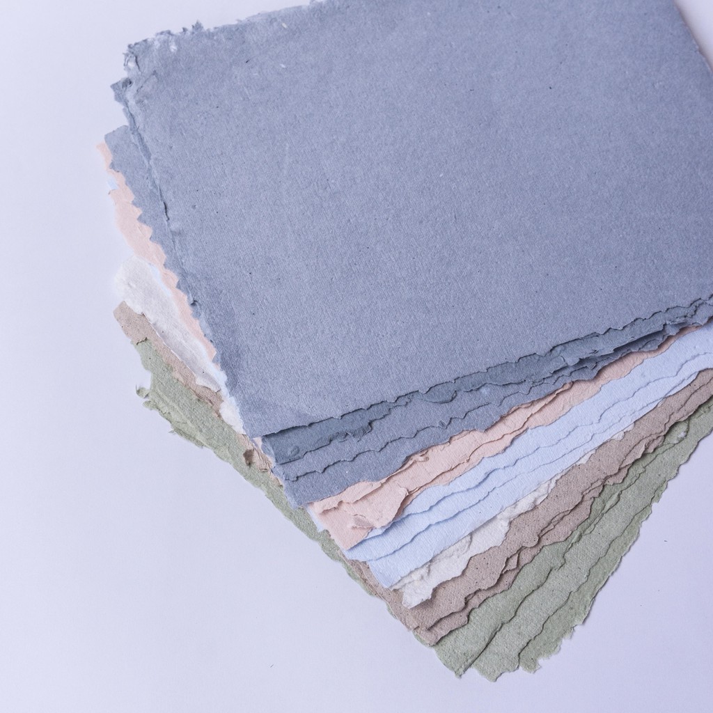 

Kertas Daur Ulang/Kertas Recycled Natural/Handmade Paper (MIN. BELI 6 PCS bisa mix color)