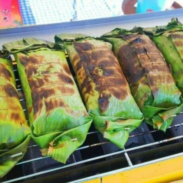 Aneka Pepes Bakar Nasi Bakar Isi Ayam Suir Daun Kemangi Shopee Indonesia