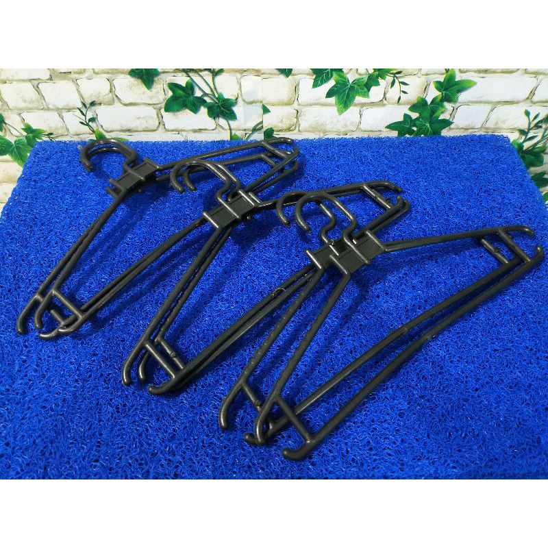 HANGER BAJU PLASTIK BULAT [HITAM &amp; WARNA]