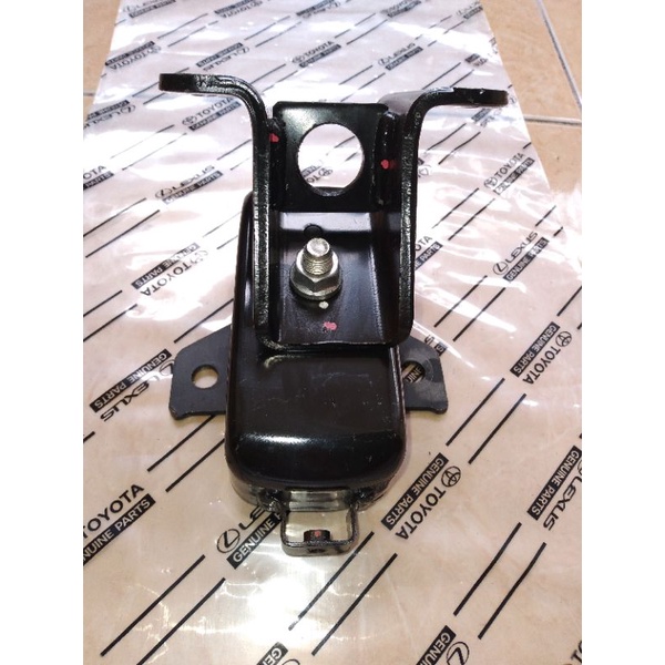 ENGINE MOUNTING TOYOTA INNOVA -FORTUNER - HILUX BENSIN KOMPLIT 2015 KEATAS  OC70 ORI